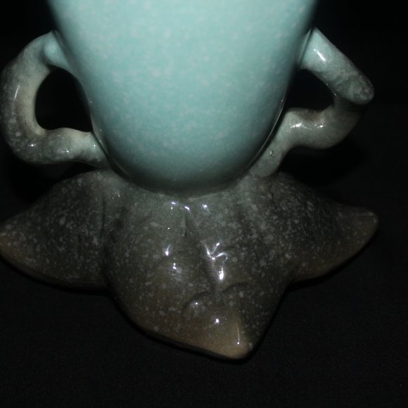 Hull Pottery Woodland Vase W16 | Vintage Hull Vase - Picture 4 of 8